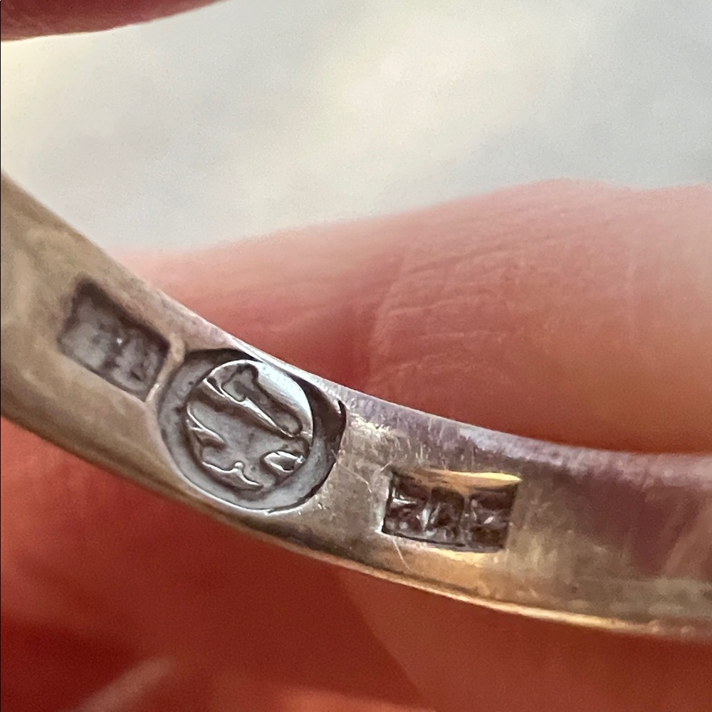 Artisan Mexican Sterling Silver Ring - Picture 8 of 13